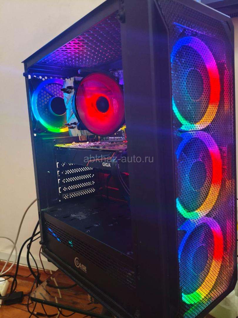 Игровой ПК: I7 6700, GTX 1080, 16gb, SSD, HDD