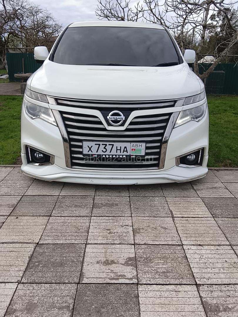 Nissan Elgrand