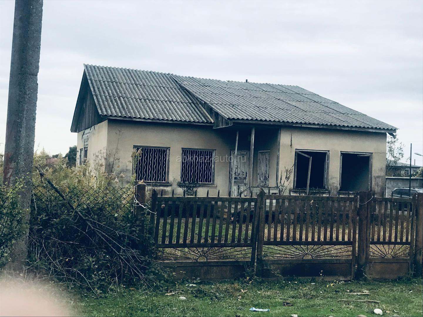 Продаю дом гал (хуч) первый гал . Срочно 3 милионна