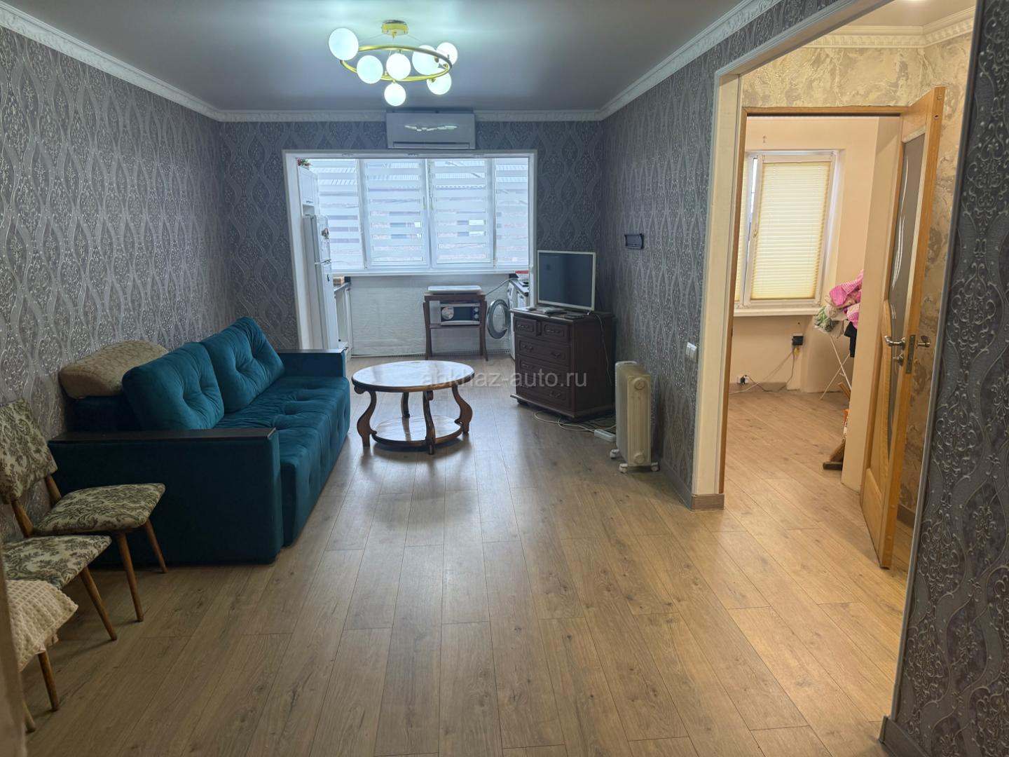 Продам 2 ком Колос