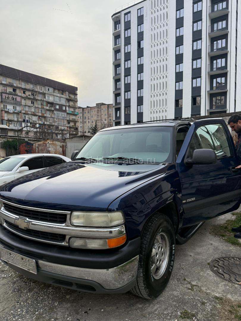 Chevrolet Suburban