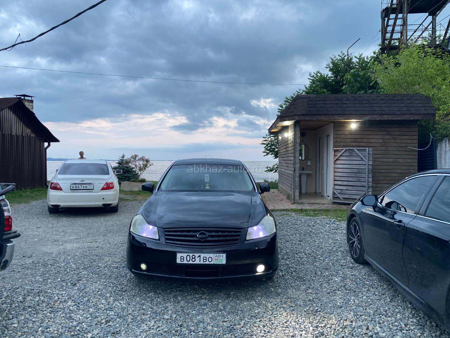 Nissan fuga
