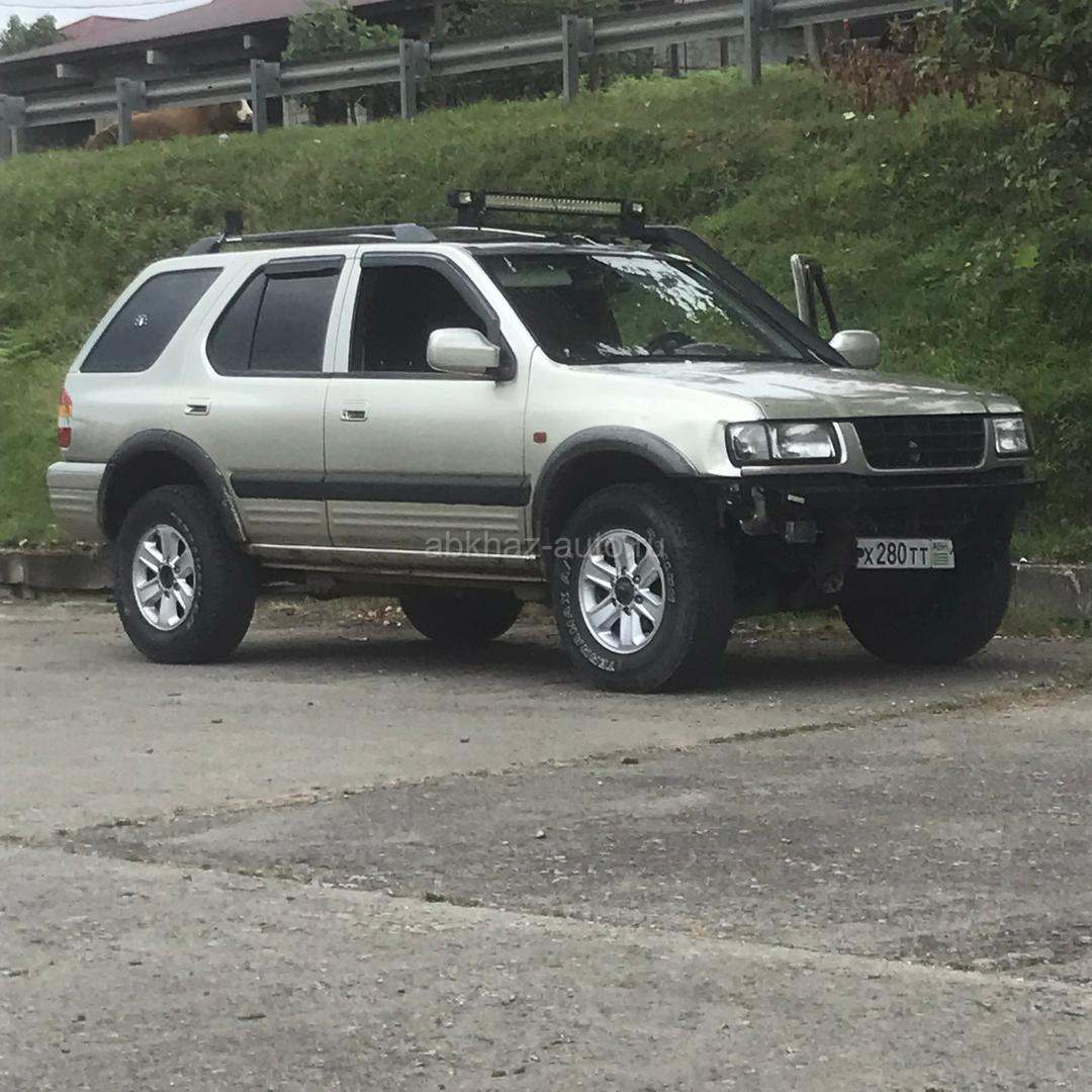 Opel Frontera