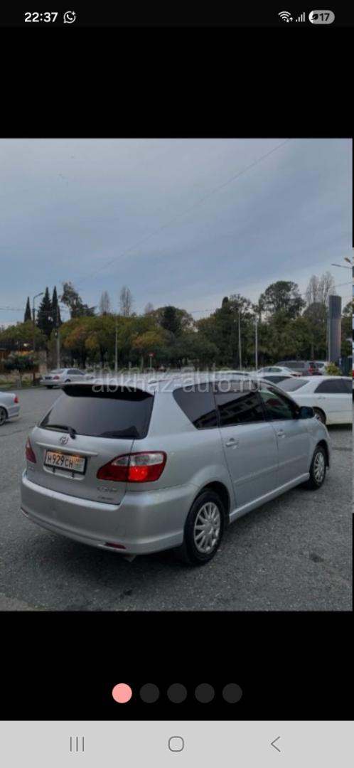 Toyota Ipsum