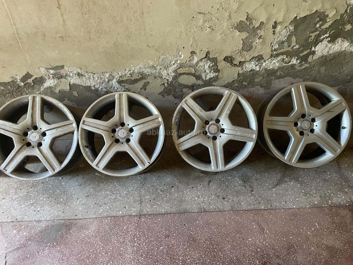 Продаю диски оригинальные R19