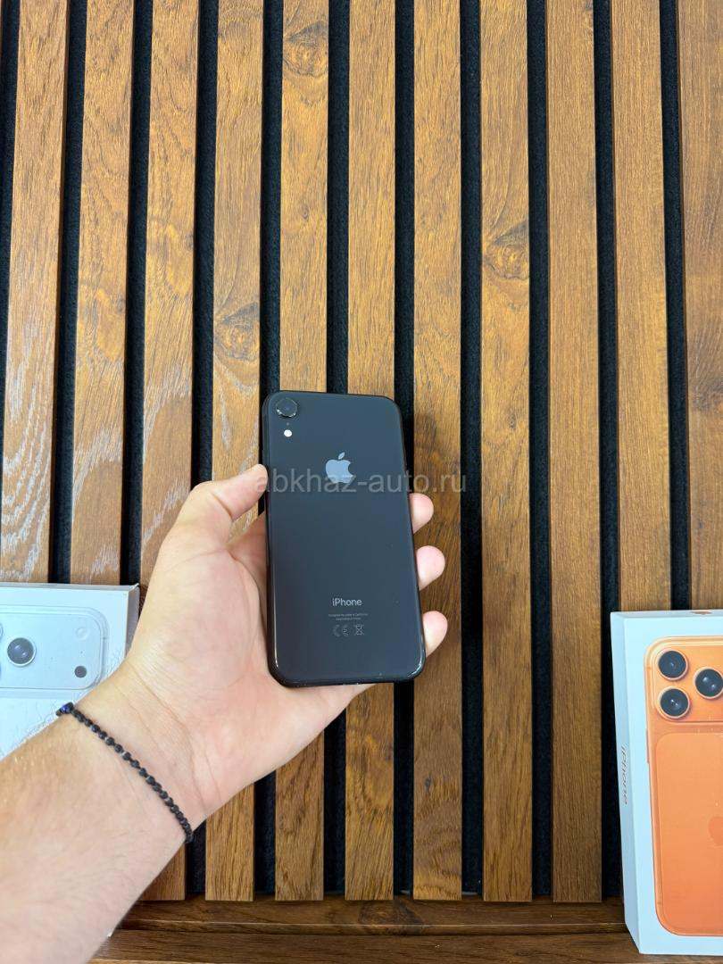 iPhone XR 64 g