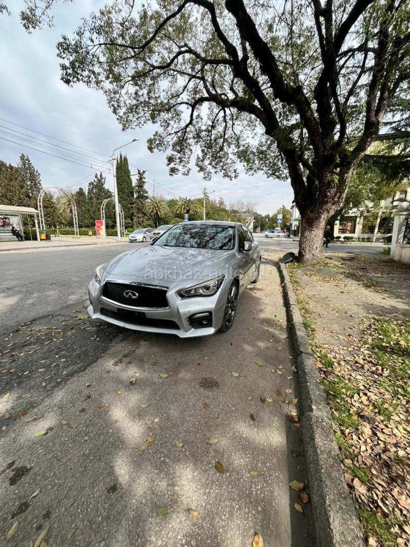 Infiniti G35