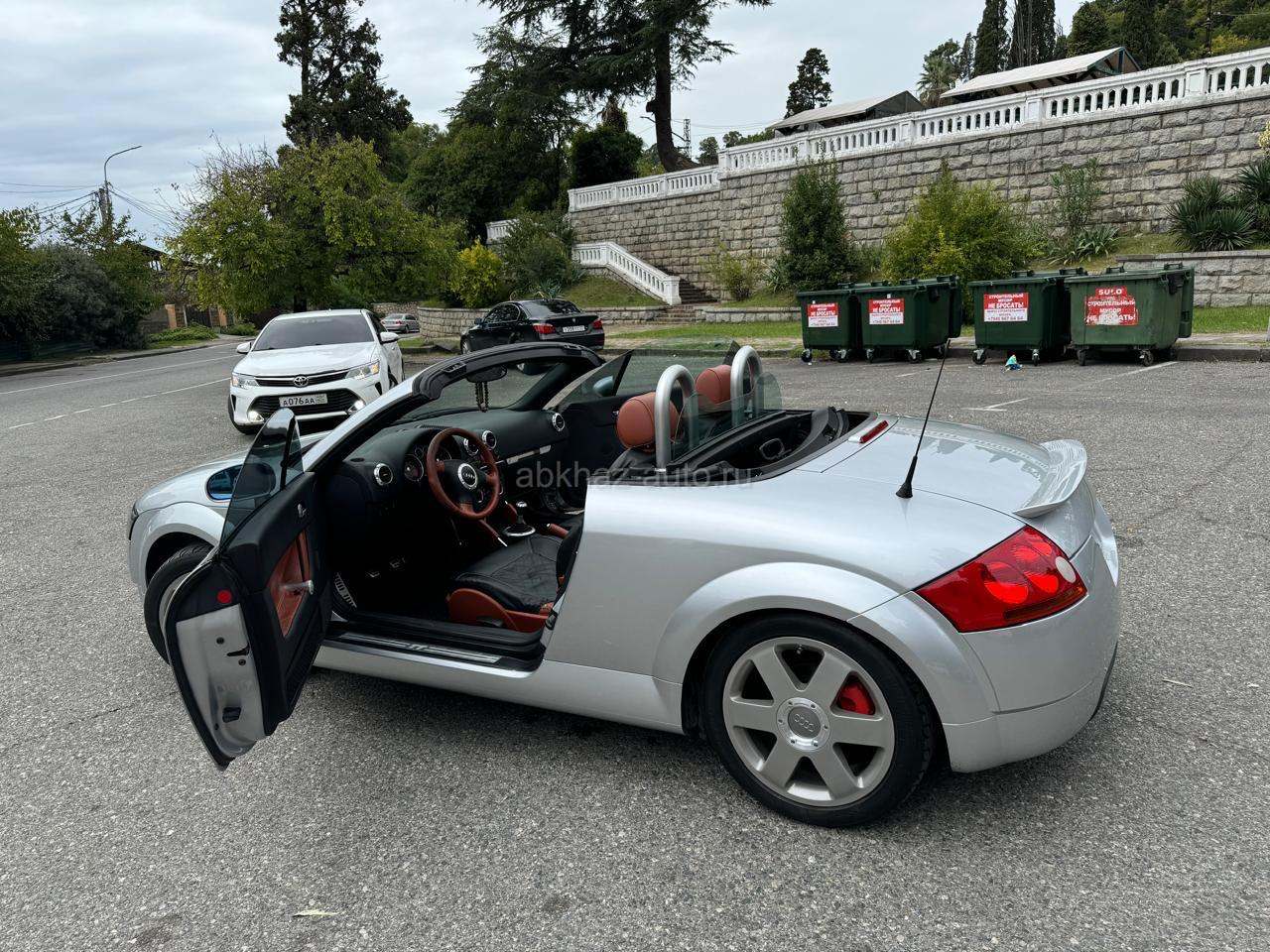 Audi TT Roadster