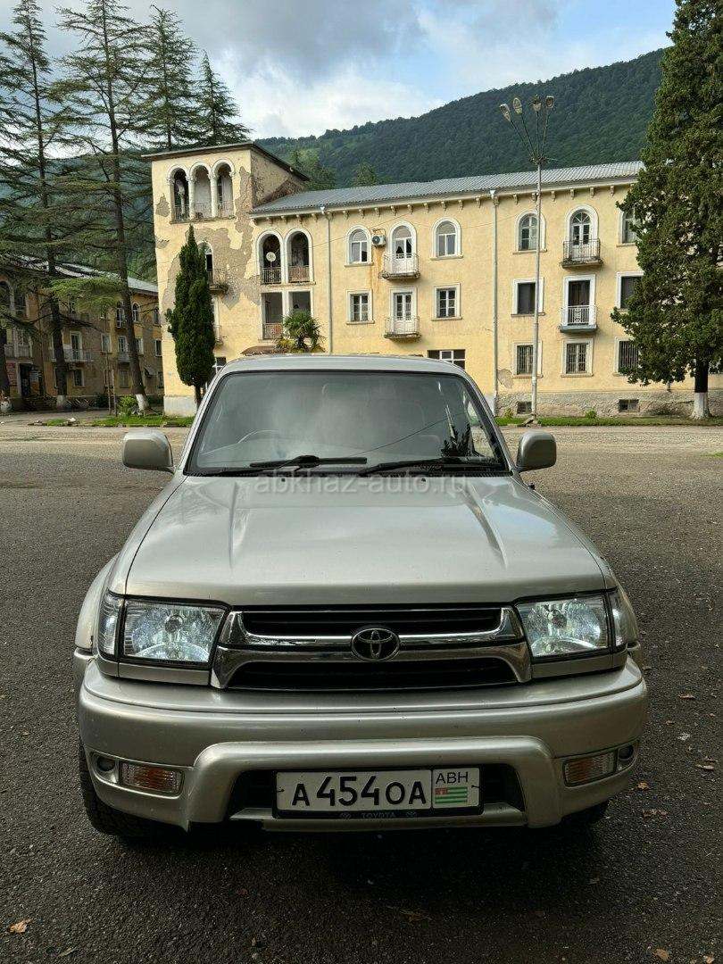 Toyota Hilux Surf