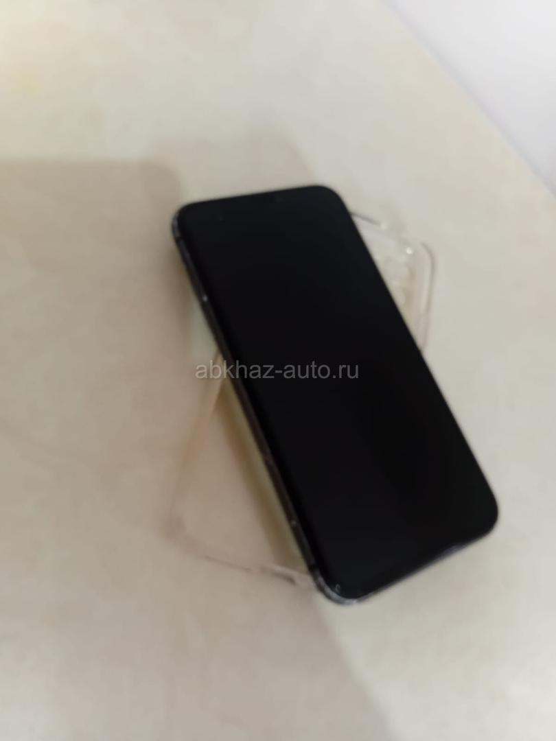 Продам iPhone 11