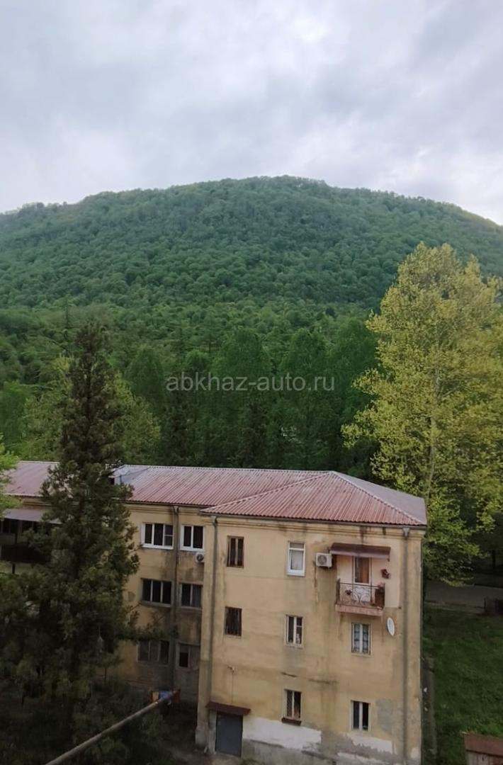 Продаются 2 квартиры возле администрации!