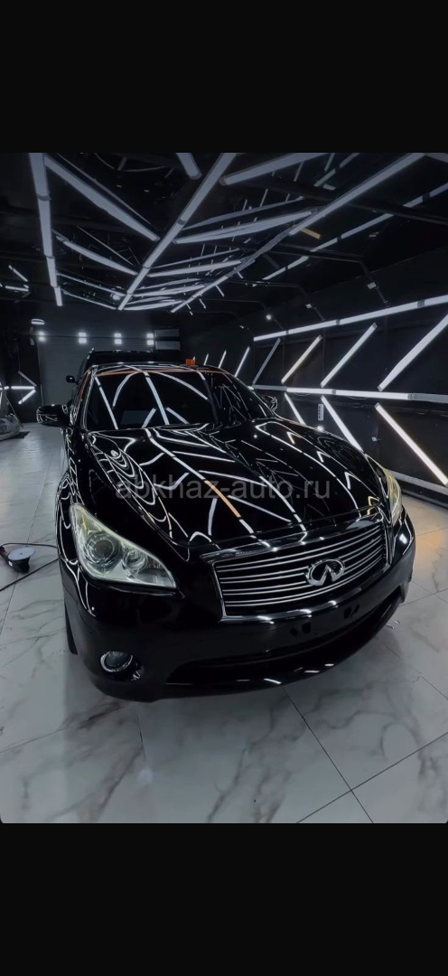 Nissan fuga