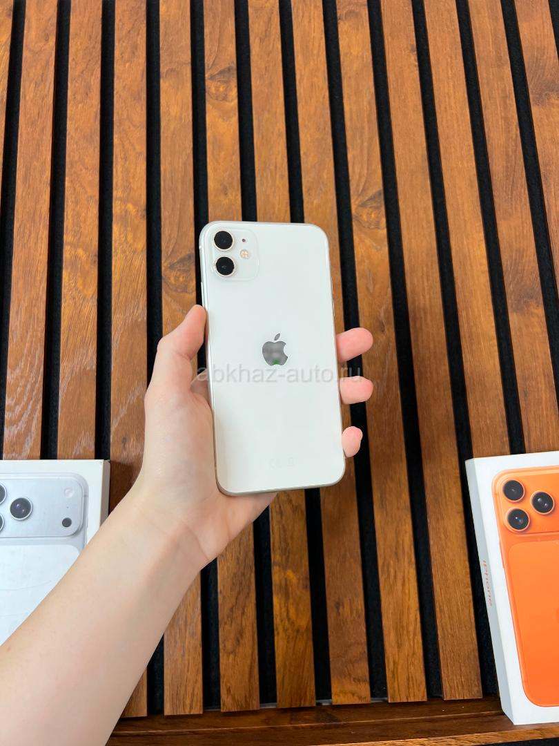 iPhone 11 64 g 🔋100%