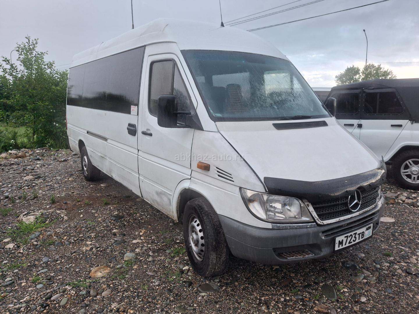 Mercedes-Benz Sprinter