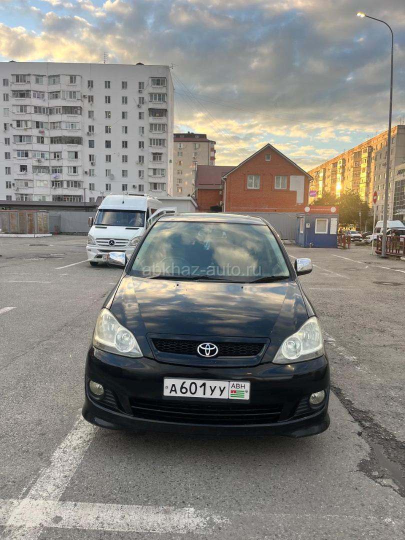 Toyota Ipsum