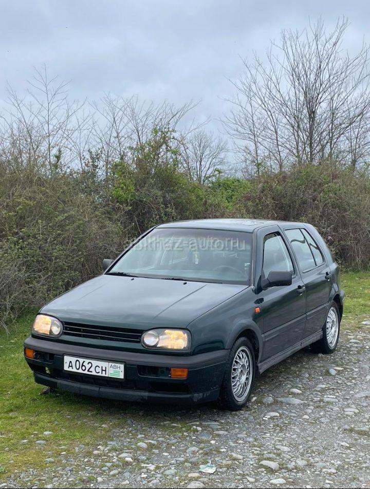 Volkswagen Golf