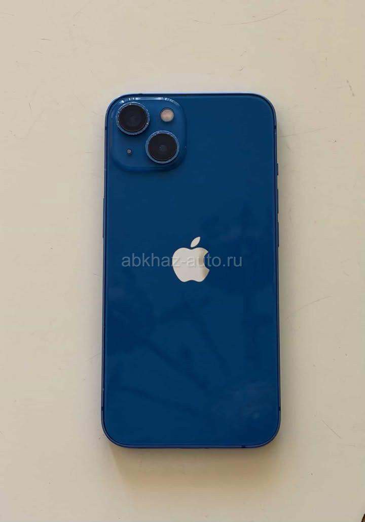 Айфон 13 в идеальном состоянии