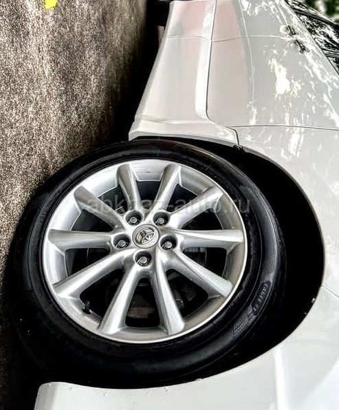 17  колёса  225 50  TOYOTA  R17