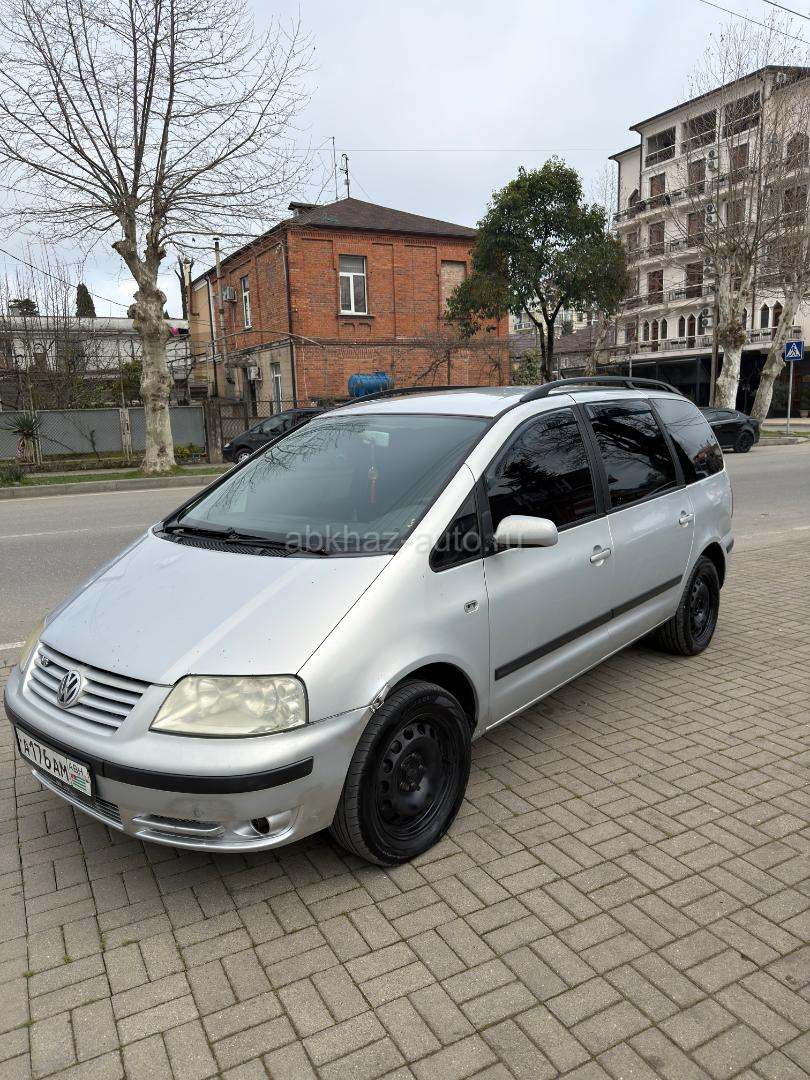 Volkswagen Caravella