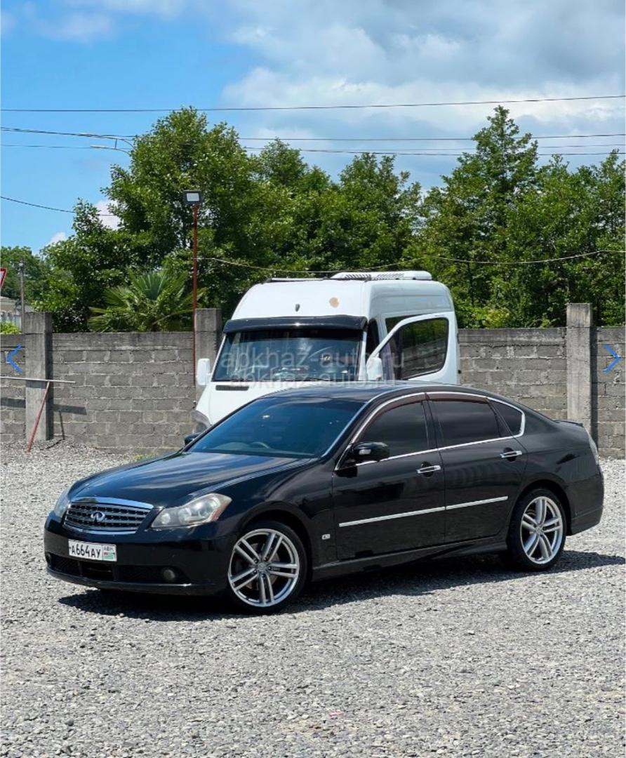 Infiniti G35
