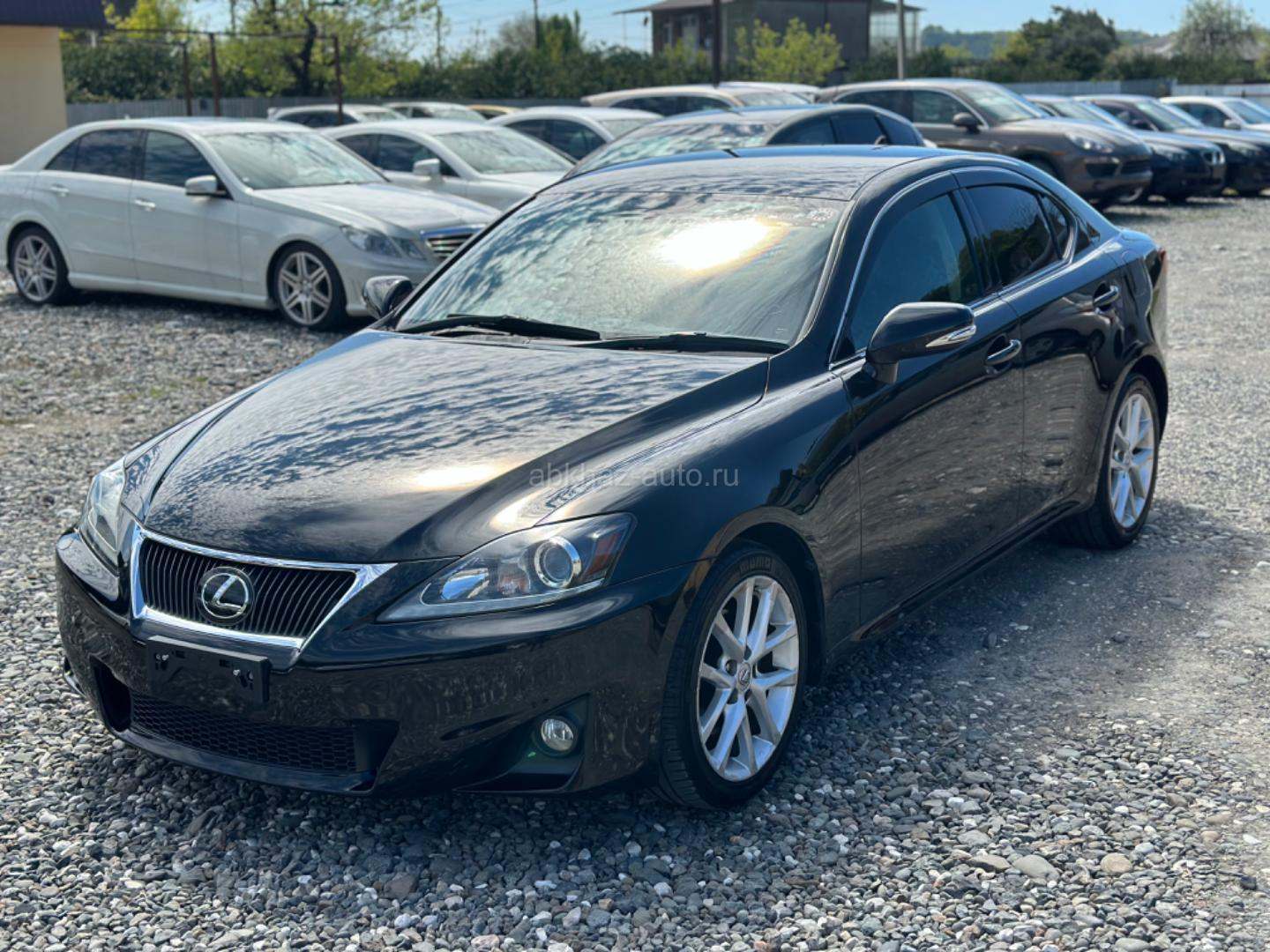 Lexus IS