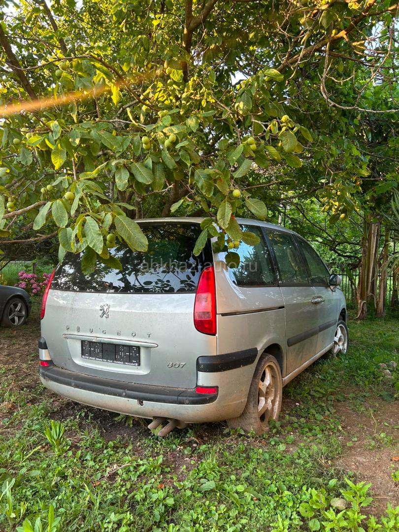 Peugeot 807