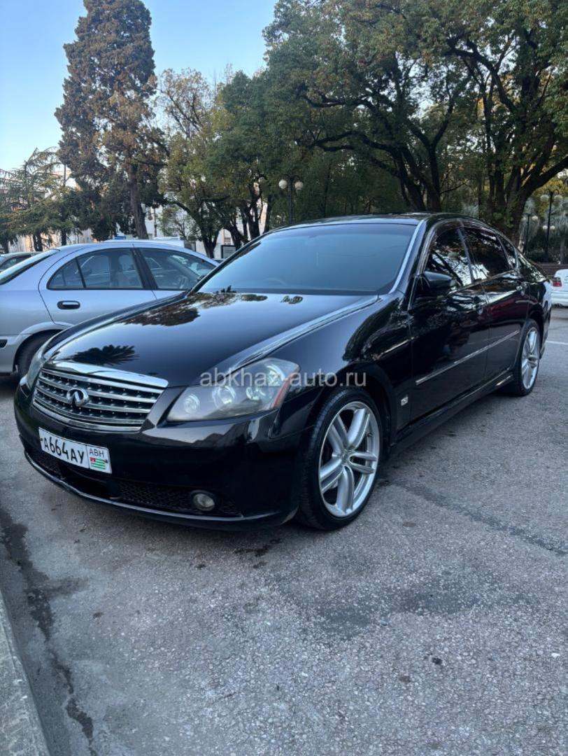 Infiniti M35