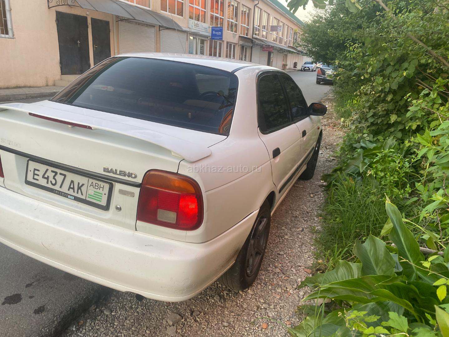 Suzuki Baleno