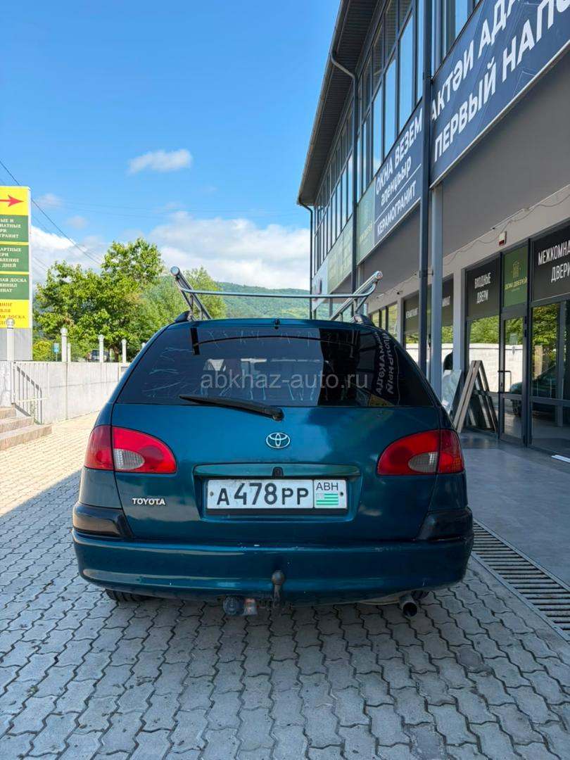 Toyota Avensis Verso