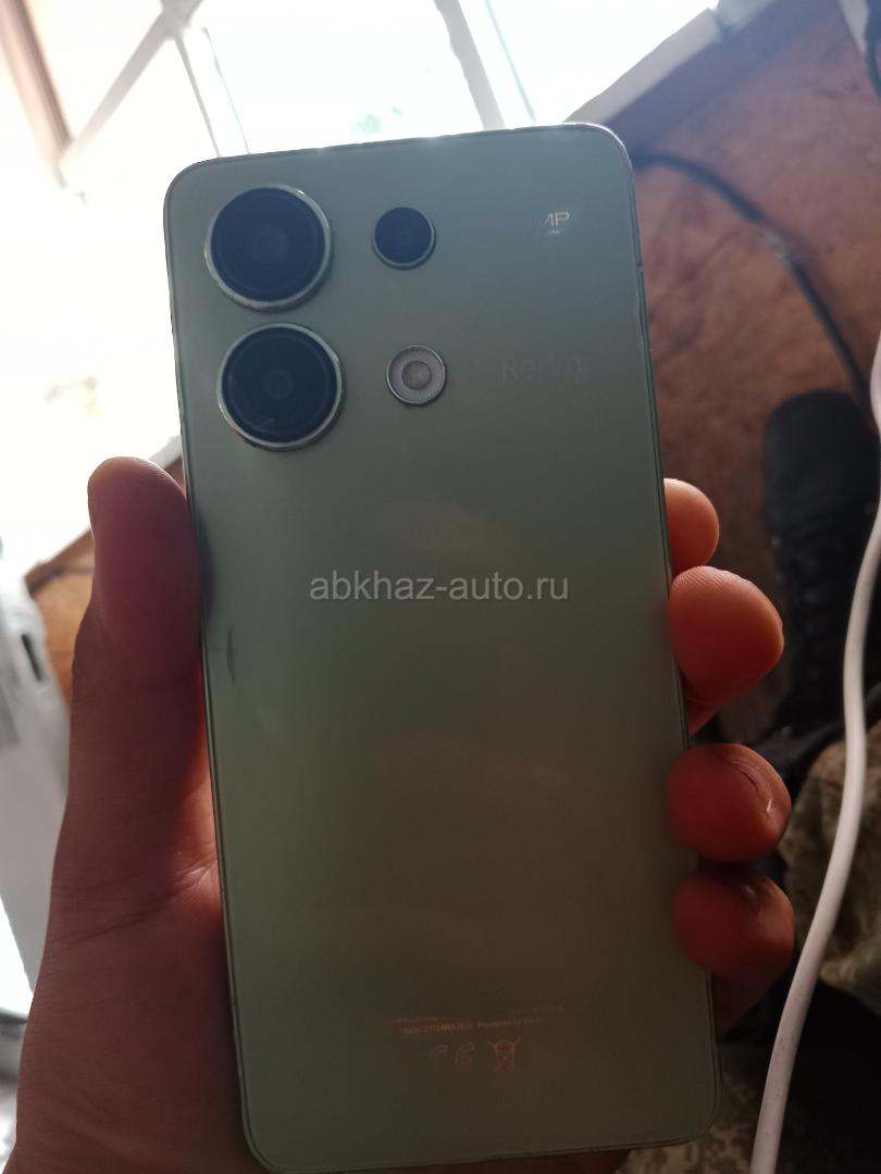 Продам телефон redmi note 13