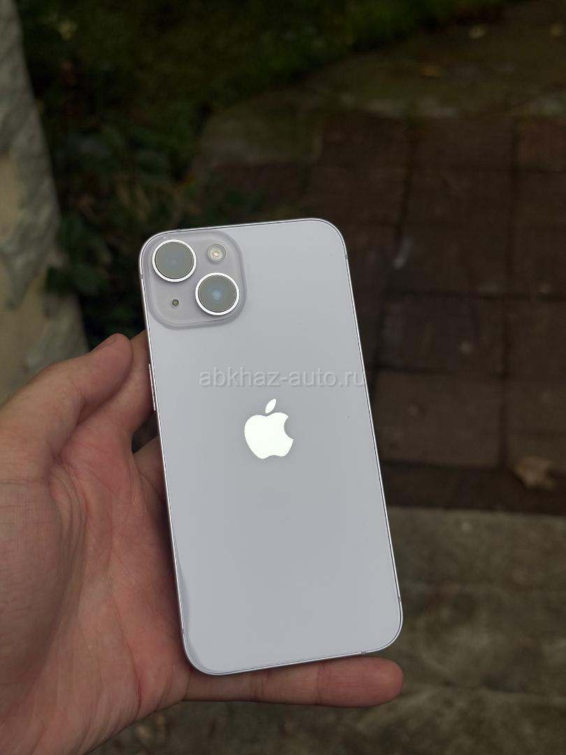 iPhone 14