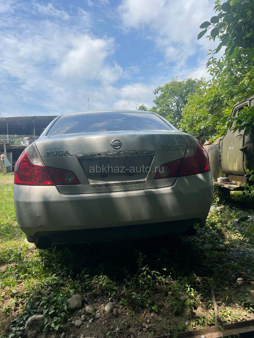 Nissan Cefiro