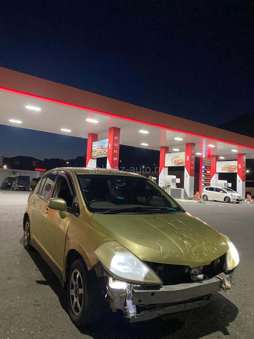 Nissan Tiida