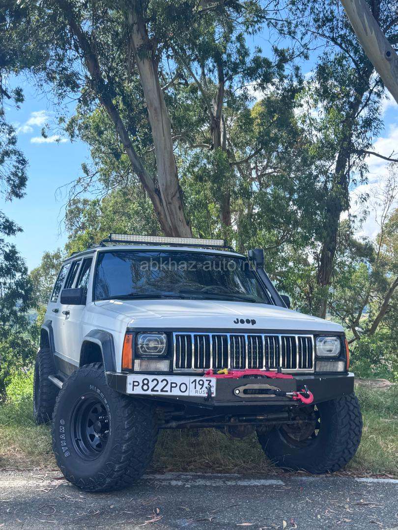 Jeep Cherokee
