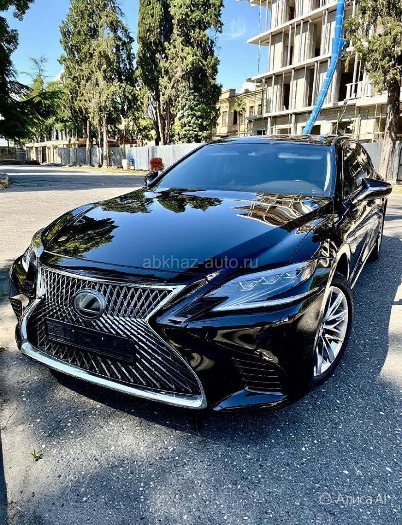 Lexus LS