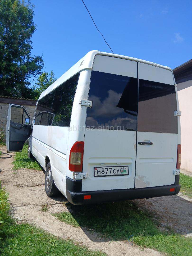Mercedes-Benz Sprinter