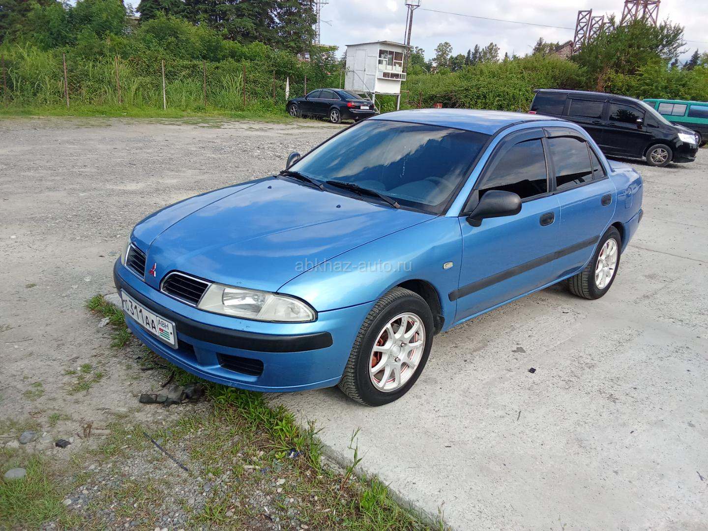 Mitsubishi Carisma