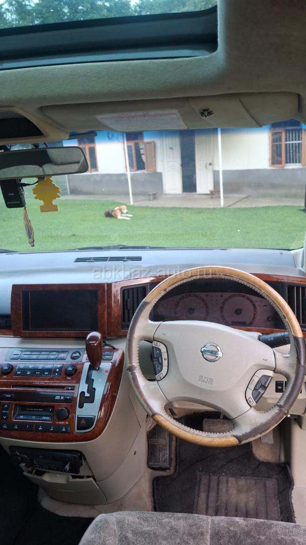Nissan Elgrand