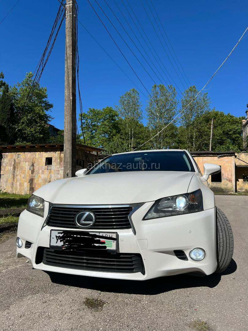 Lexus GS