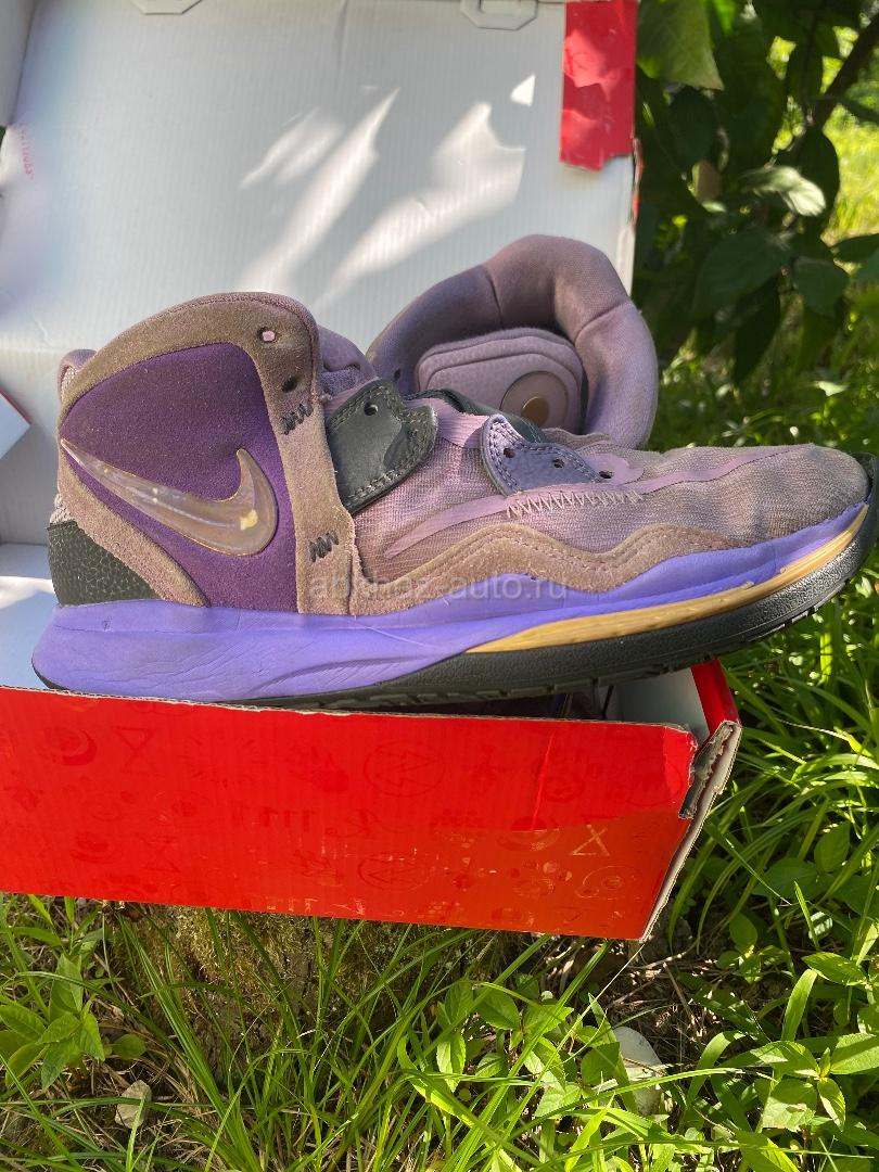 Кроссовки Nike Kyrie 8