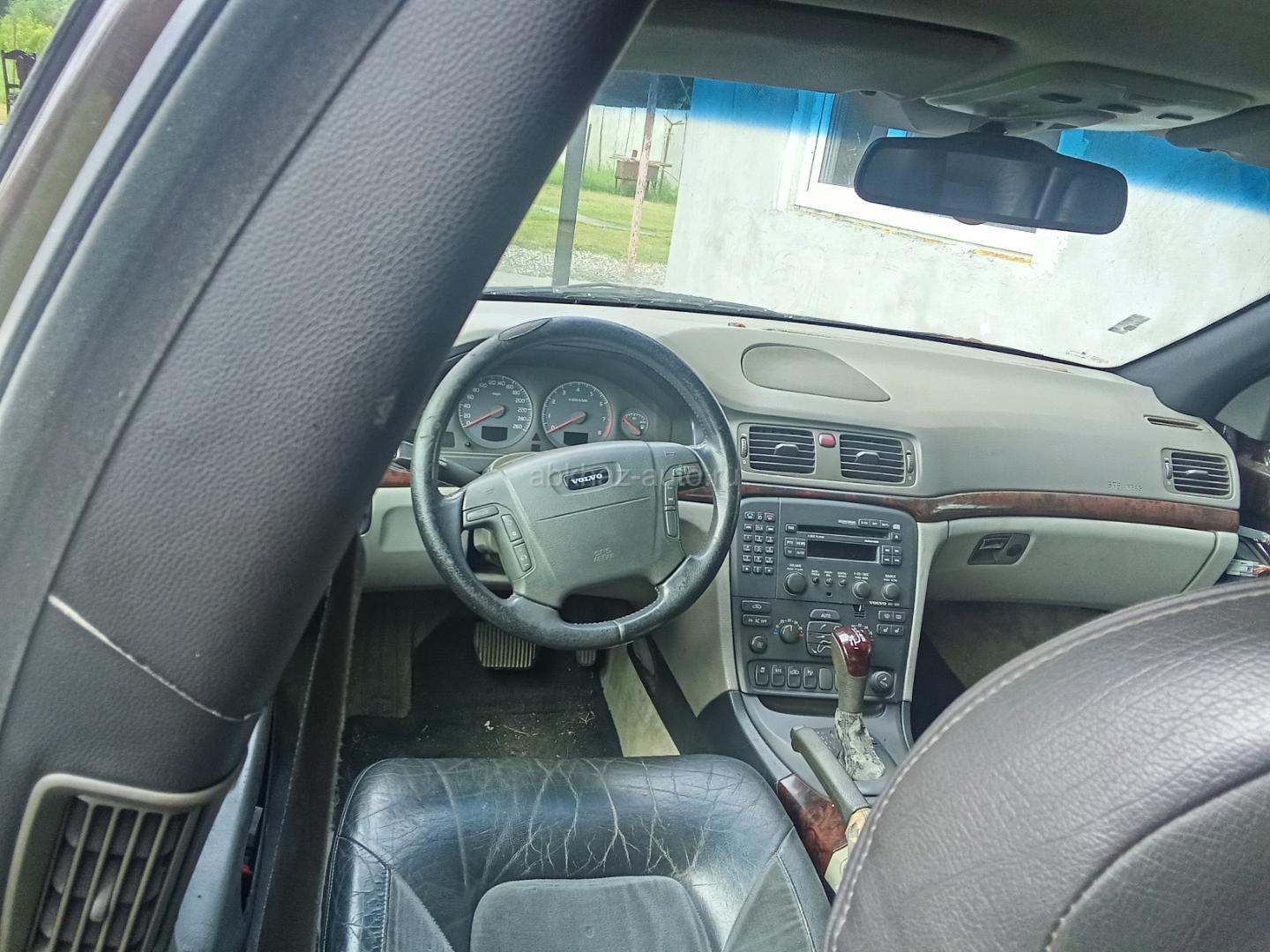 Volvo S80