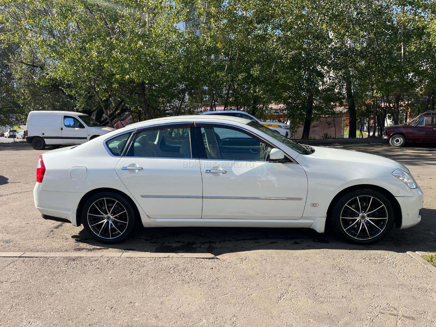 Nissan Fuga