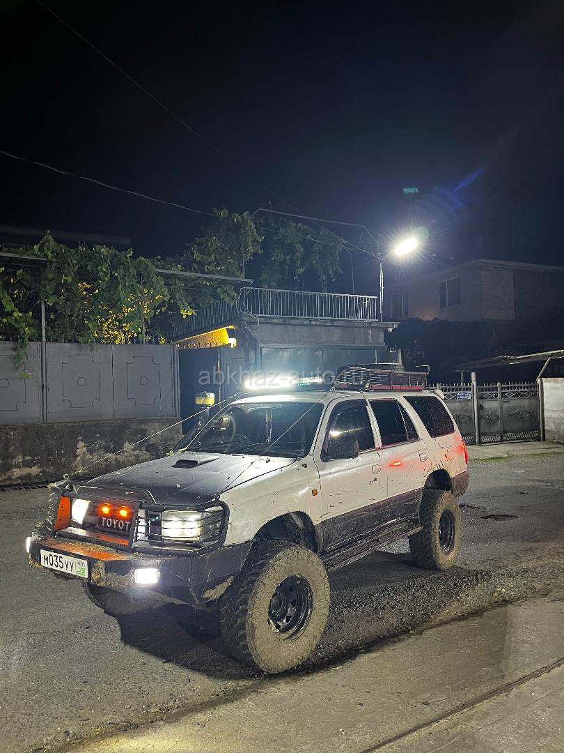 Toyota Hilux Surf