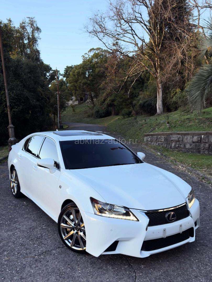 Lexus GS