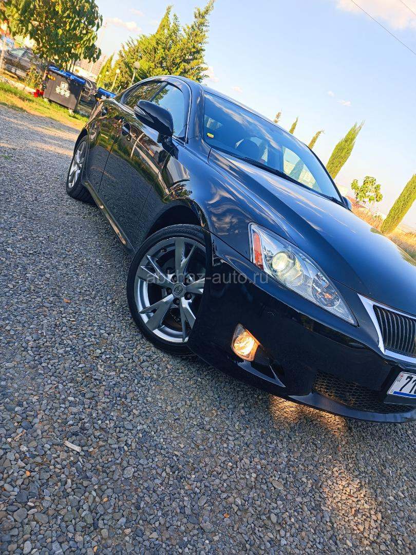 Lexus