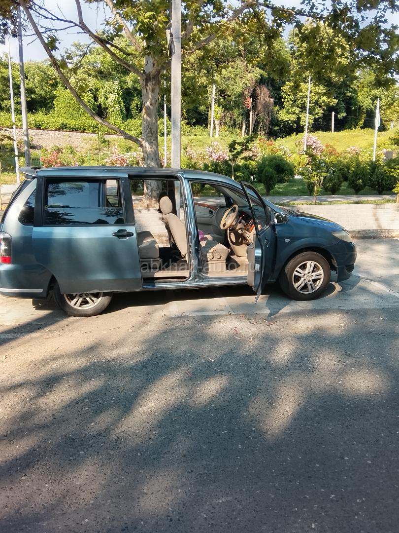 Mazda MPV