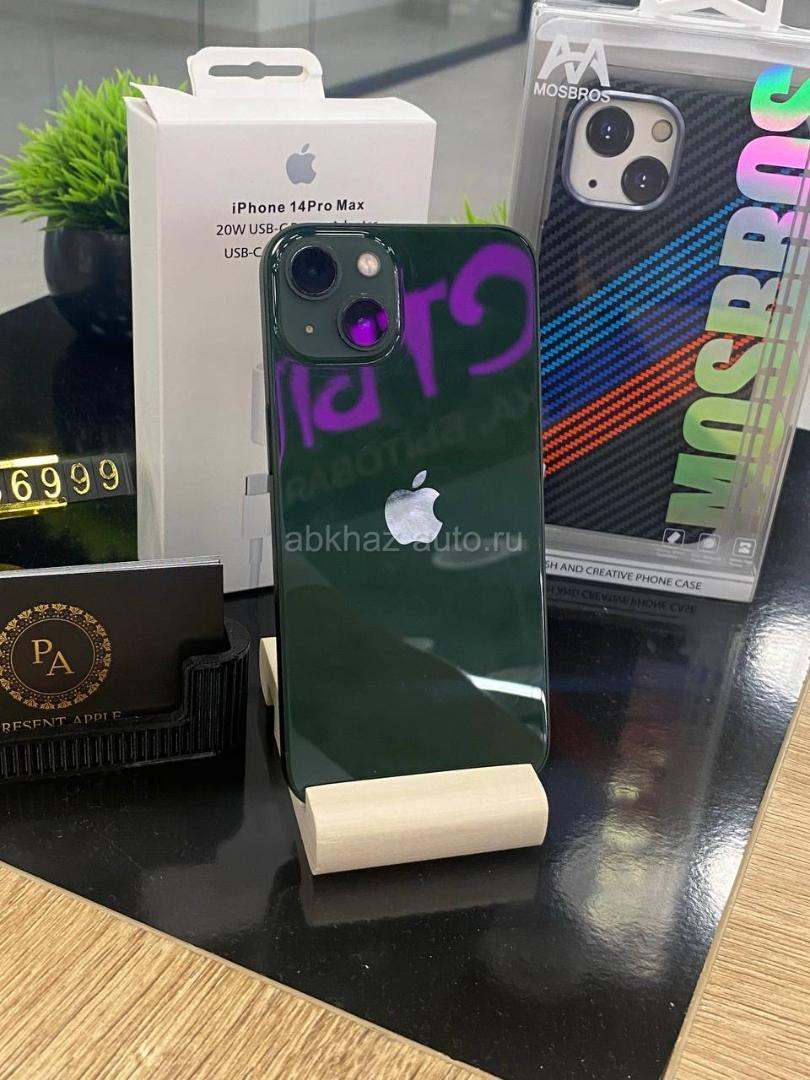iPhone 13