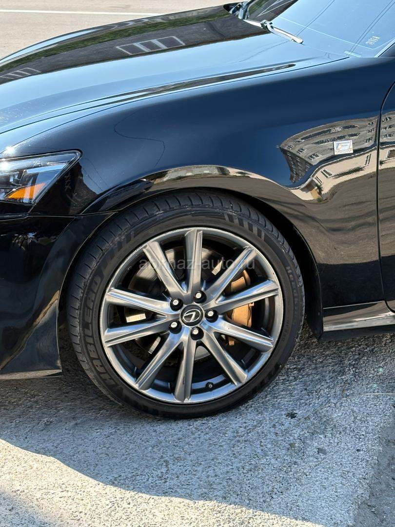 R19 F Sport