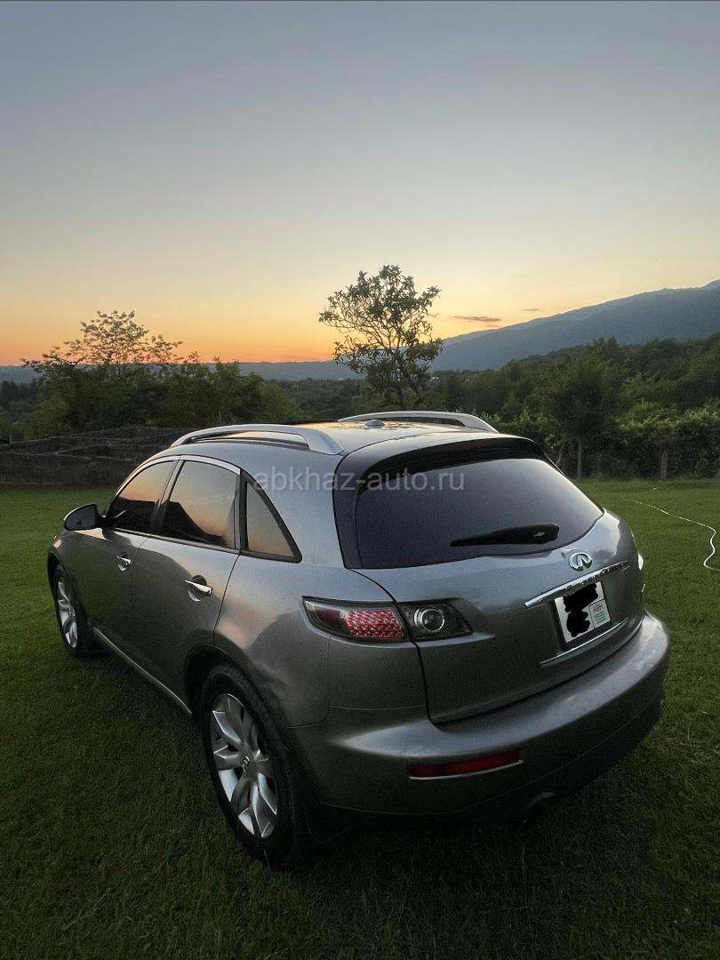 Infiniti G35