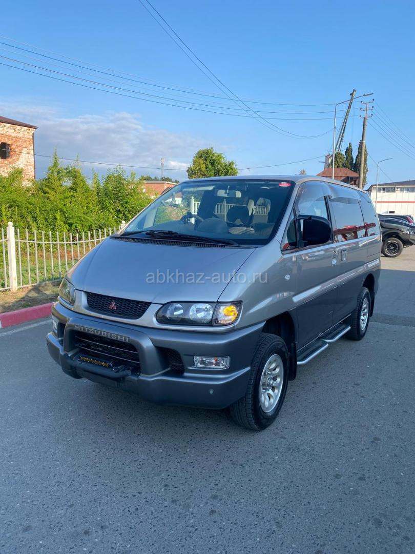 Mitsubishi Dingo